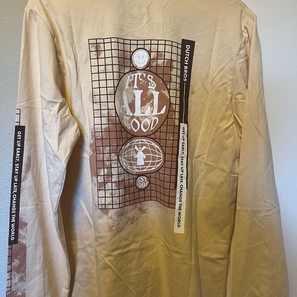 Dutch Bros Top - Picture 4 of 4